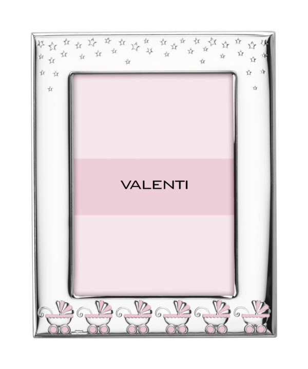 Cornice Argento Valenti 73128 4LRA in laminato argento 925 colore rosa con carrozzine Retro in legno rosa. Dimensione 13x18 cm.