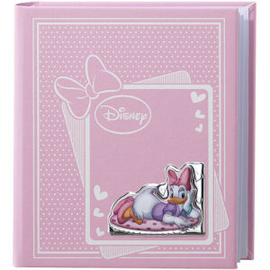 Album Portafoto Paperina Valenti D311 2RA in pelle colore rosa della collezione Disney con dettaglio in argento laminato di Paperina. Dimensione 20x25 cm.